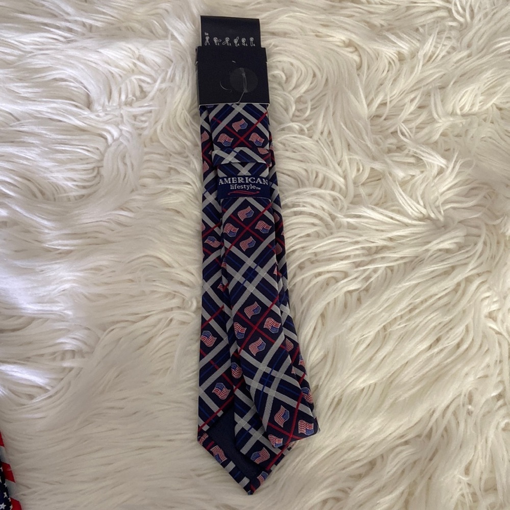 American Lifestyle Tie and Pin brand new